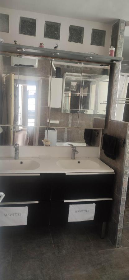 Logement Entier A 15 Mn D'Avignon, 10Mn D'Orange Deux Chambres โรกมอเร ภายนอก รูปภาพ